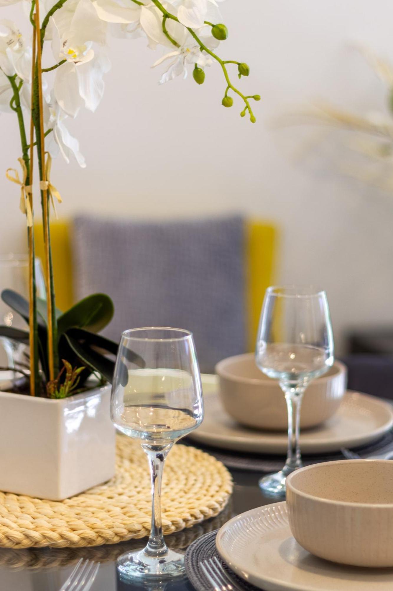 Central Escape On Cashel Street 2 Bed 2 Bath Christchurch Eksteriør billede