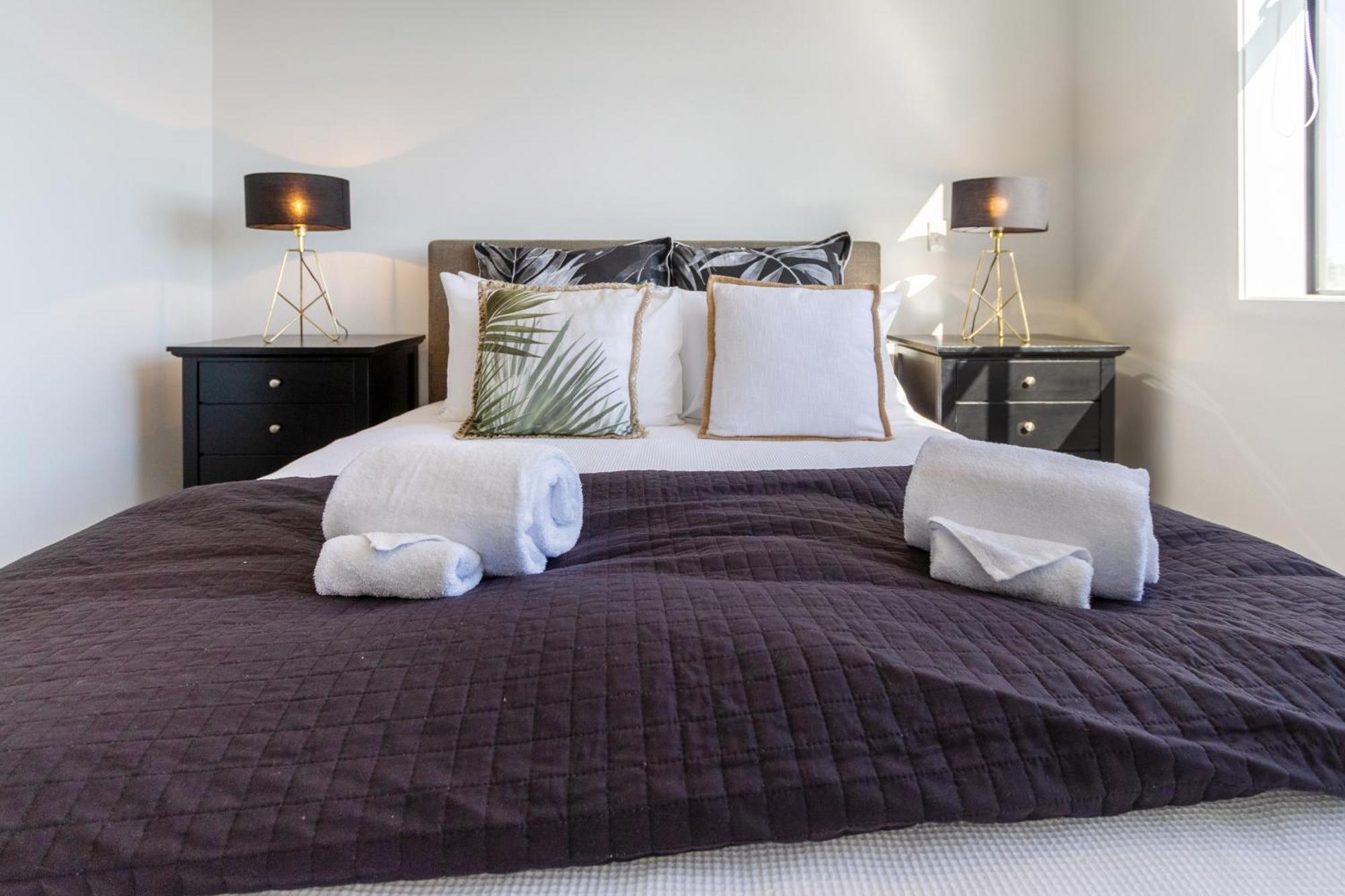 Central Escape On Cashel Street 2 Bed 2 Bath Christchurch Eksteriør billede